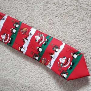 Polar Pals men's tie